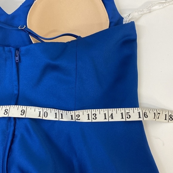 Elegant Blue Midi Dress - Picture 8 of 12